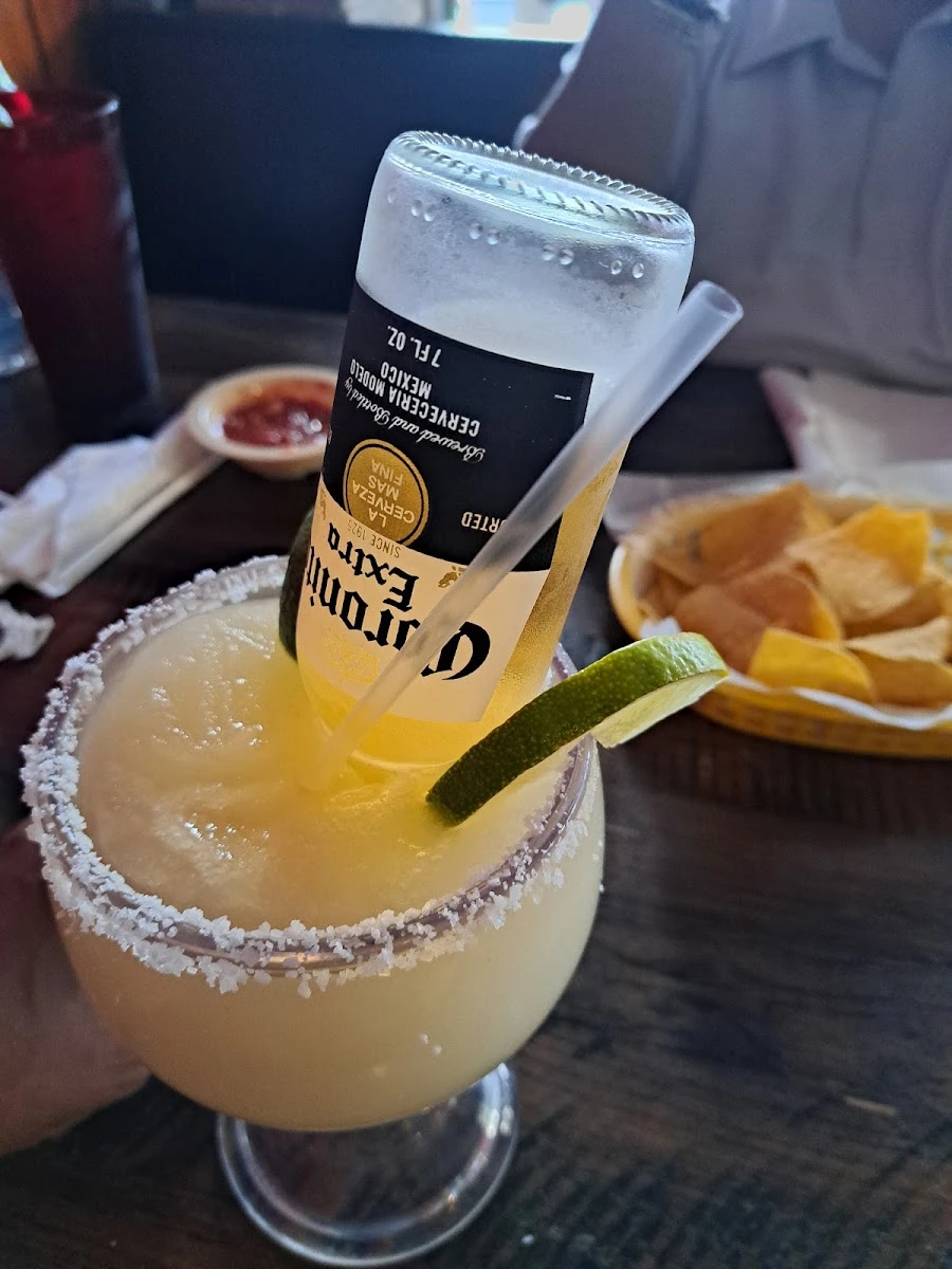 Sombreros Mexican Cantina photo 5